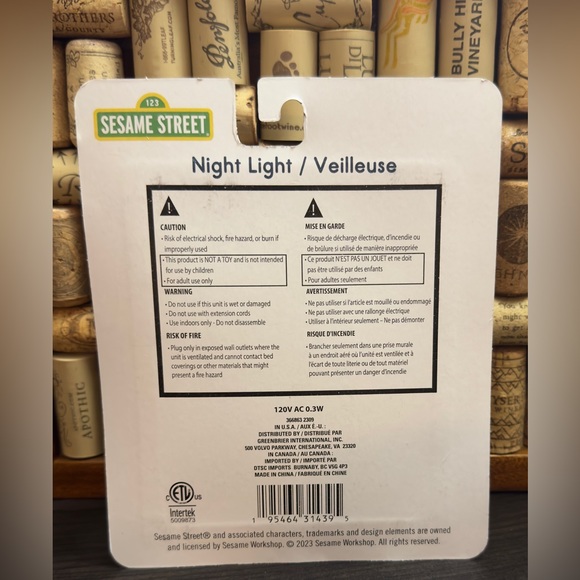 Sesame Street, Big bird & friends. Intertek LED w/ manual on/off switch. new. - Picture 3 of 3